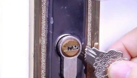 How To Get a Broken Key Out Of a Lock: No Locksmith Needed!