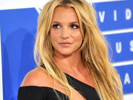 Britney Spears Accused of assaulting the housekeeper